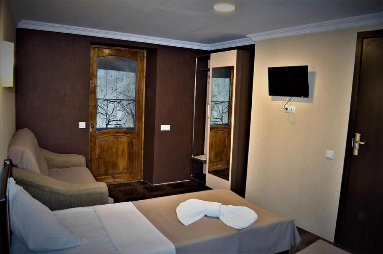 Hotel Villa On Bachana 10 Tiflis Dış mekan fotoğraf